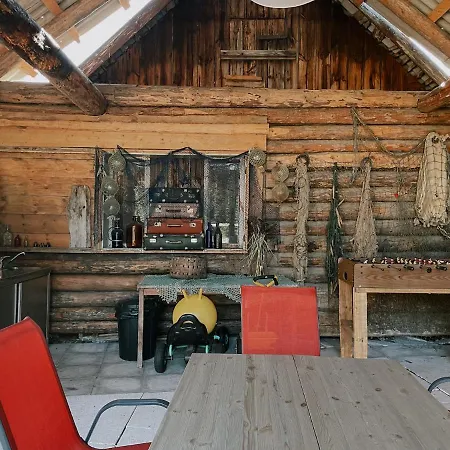 Ferienhaus Mikka Pihlaspea