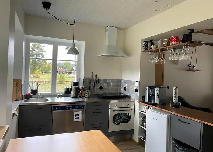 Mikka Holiday home Pihlaspea